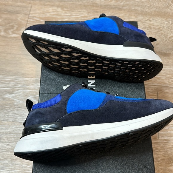 Chanel Sneakers Blue 38.5 - Picture 8 of 10